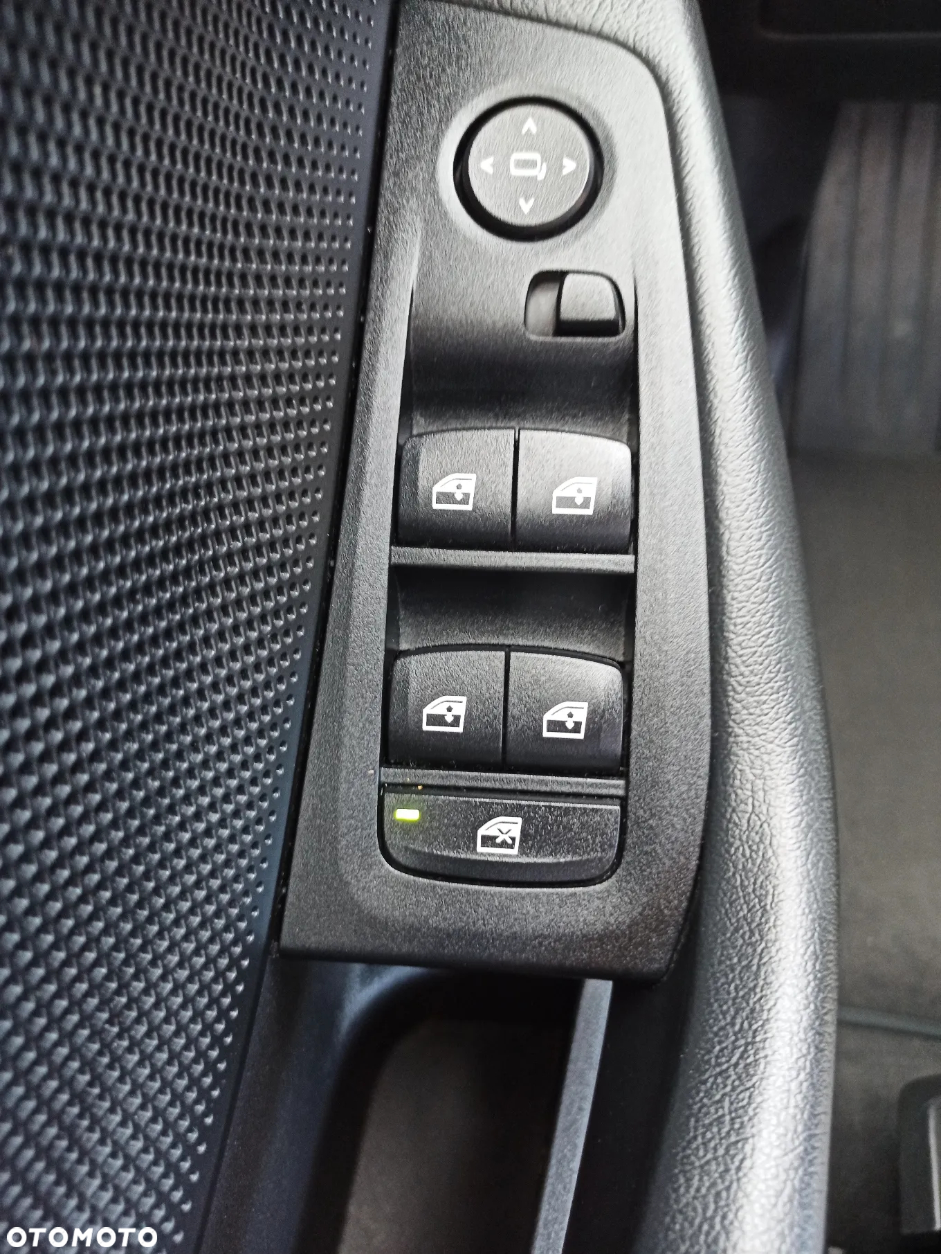BMW Seria 1 116d Luxury Line - 9
