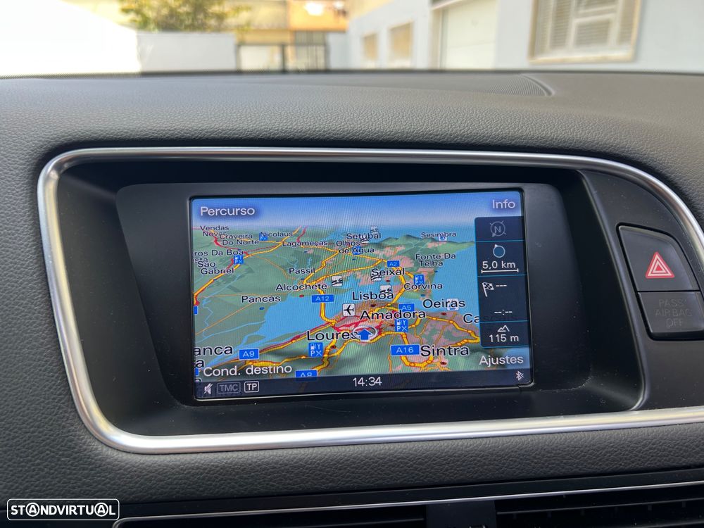 Audi Q5 2.0 TDI quattro S-line S-tronic - 52