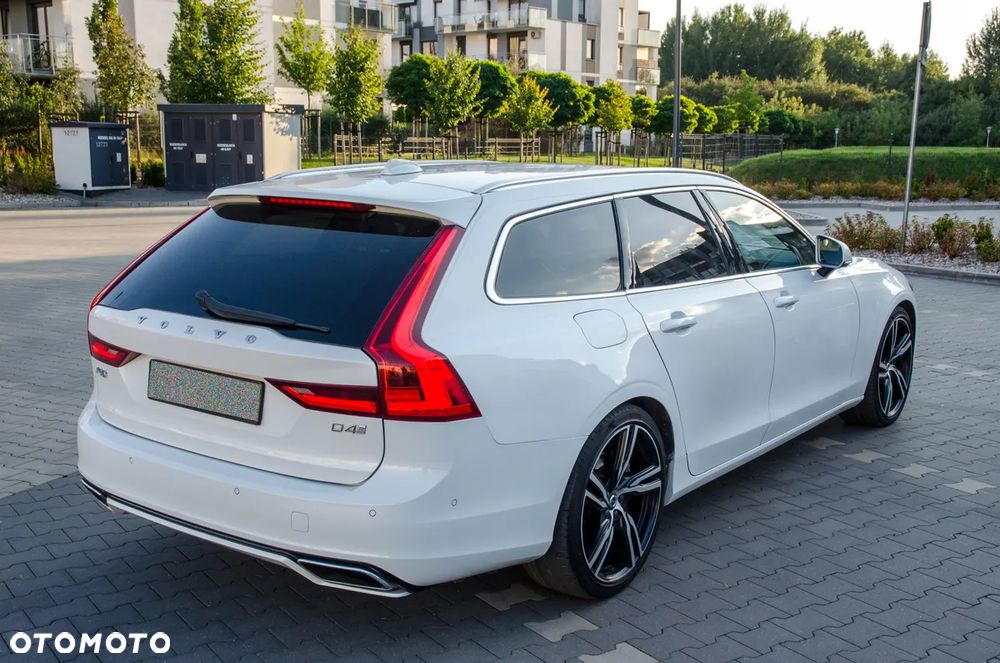Volvo V90 D4 Geartronic R Design - 15