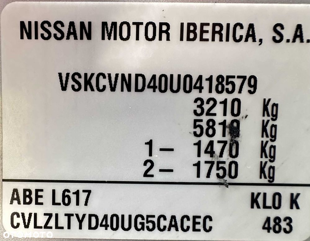 Nissan Navara - 10