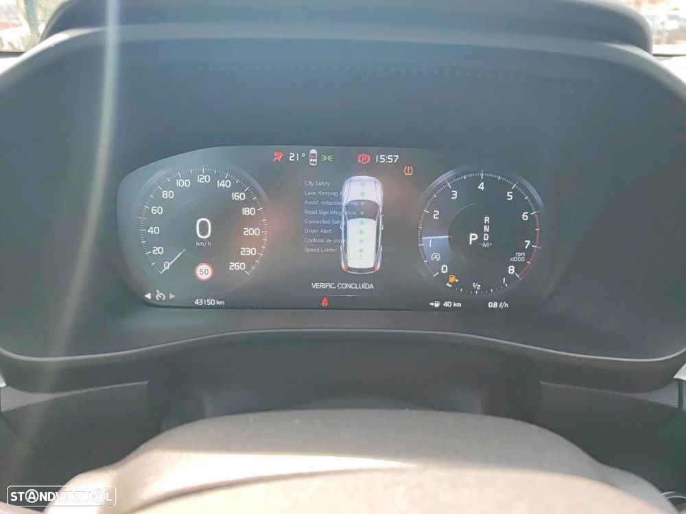 Volvo XC 40 1.5 T2 Core Auto - 6