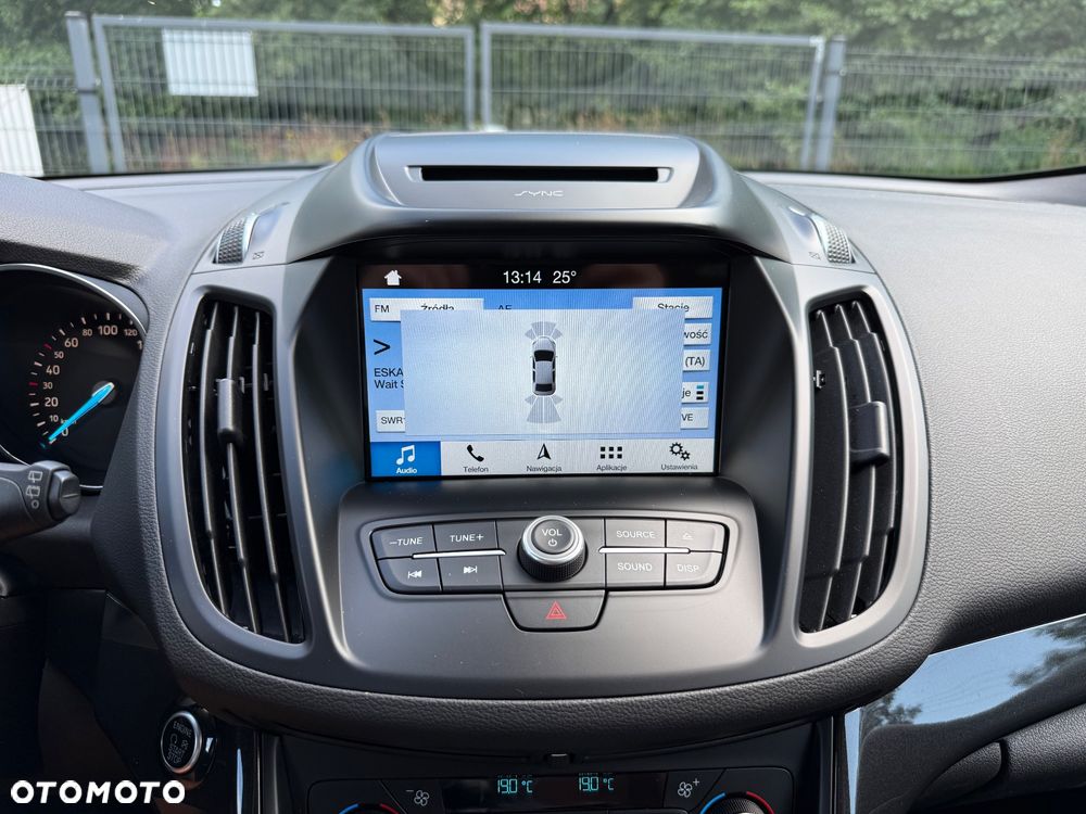 Ford Kuga 1.5 EcoBoost 2x4 Titanium - 23
