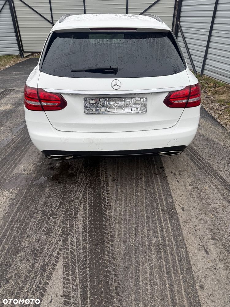 Mercedes-Benz Klasa C 250 9G-TRONIC Exclusive - 5