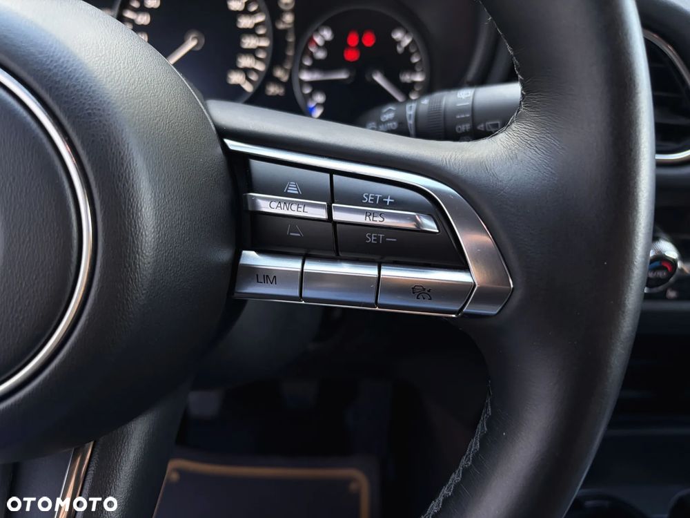 Mazda CX-30 SKYACTIV-X 2.0 M-Hybrid SELECTION - 25