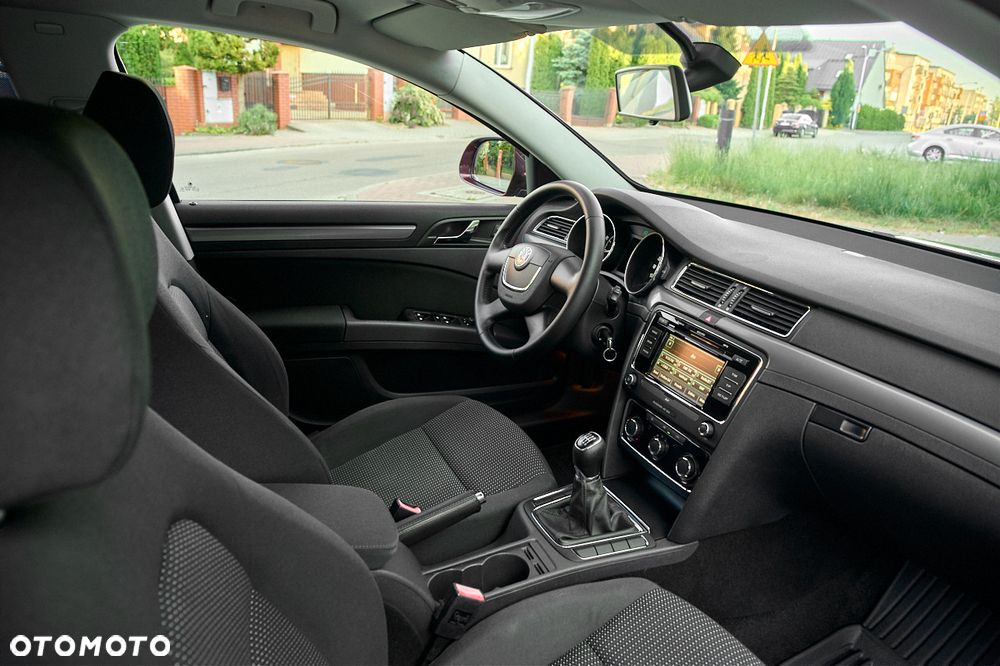 Skoda Superb 1.4 TSI Business - 34