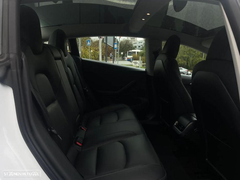 Tesla Model 3 Standard Range Plus RWD - 45