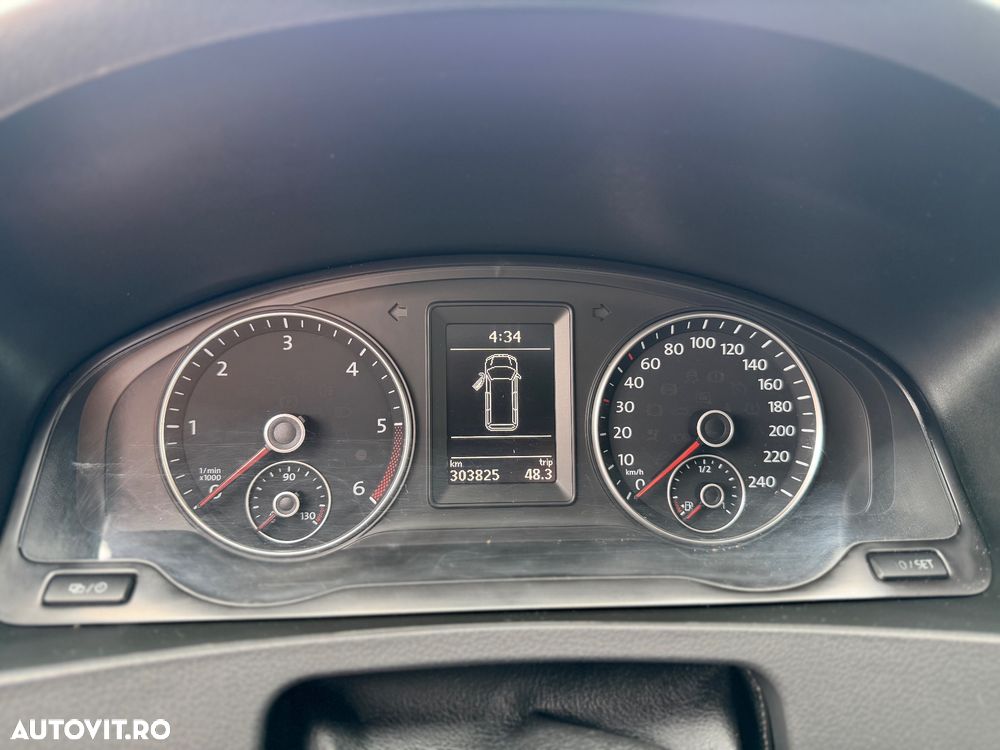Volkswagen Transporter - 12