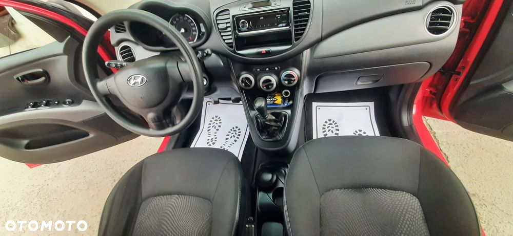 Hyundai i10 - 30