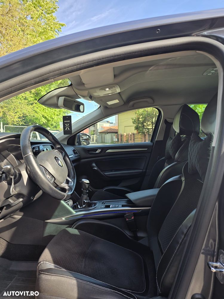 Renault Megane Energy dCi Intens - 10