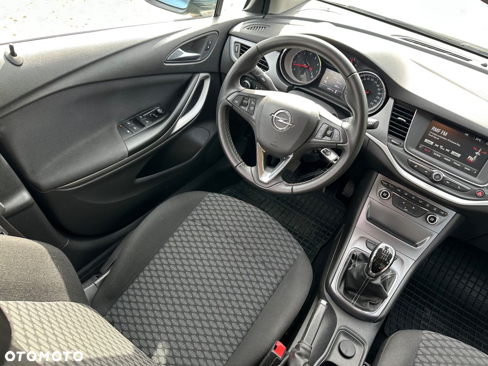 Opel Astra 1.4 T Dynamic S&S - 14
