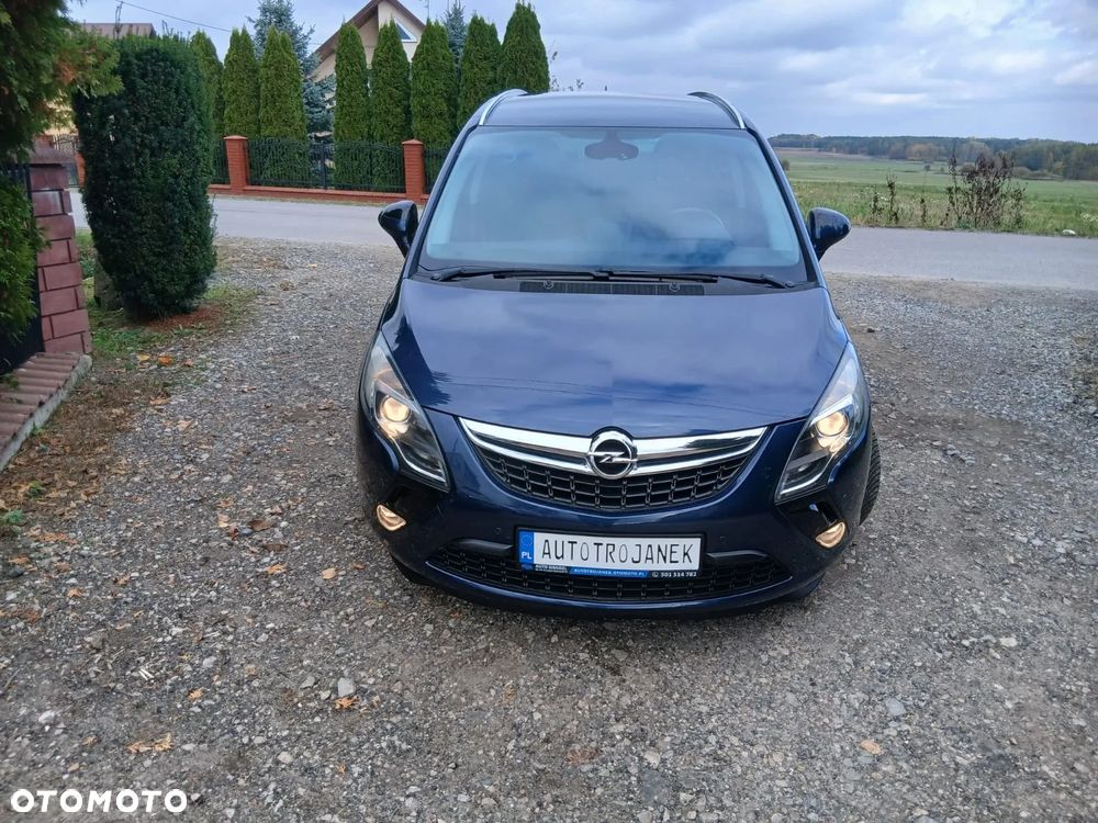 Opel Zafira 2011