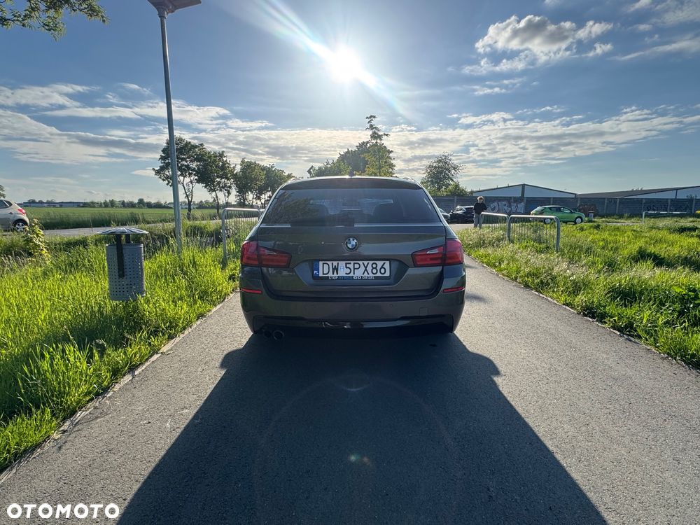 BMW Seria 5 - 12