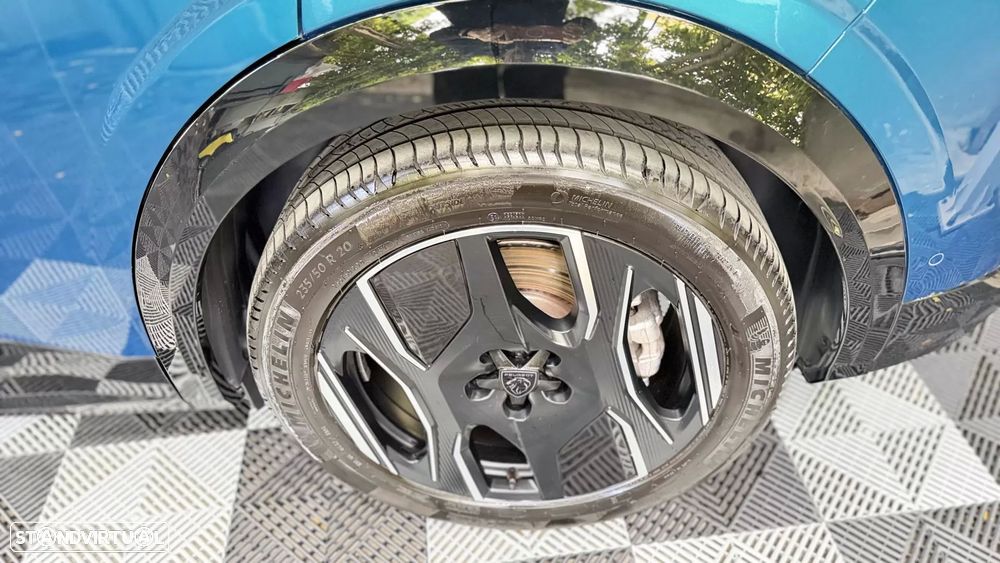 Peugeot E-3008 73 kWh GT - 6