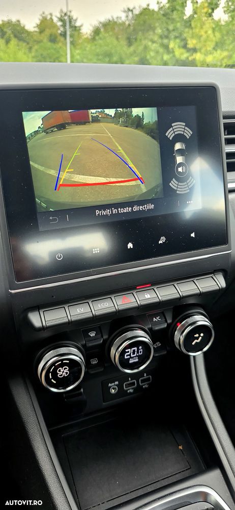 Renault Captur - 10
