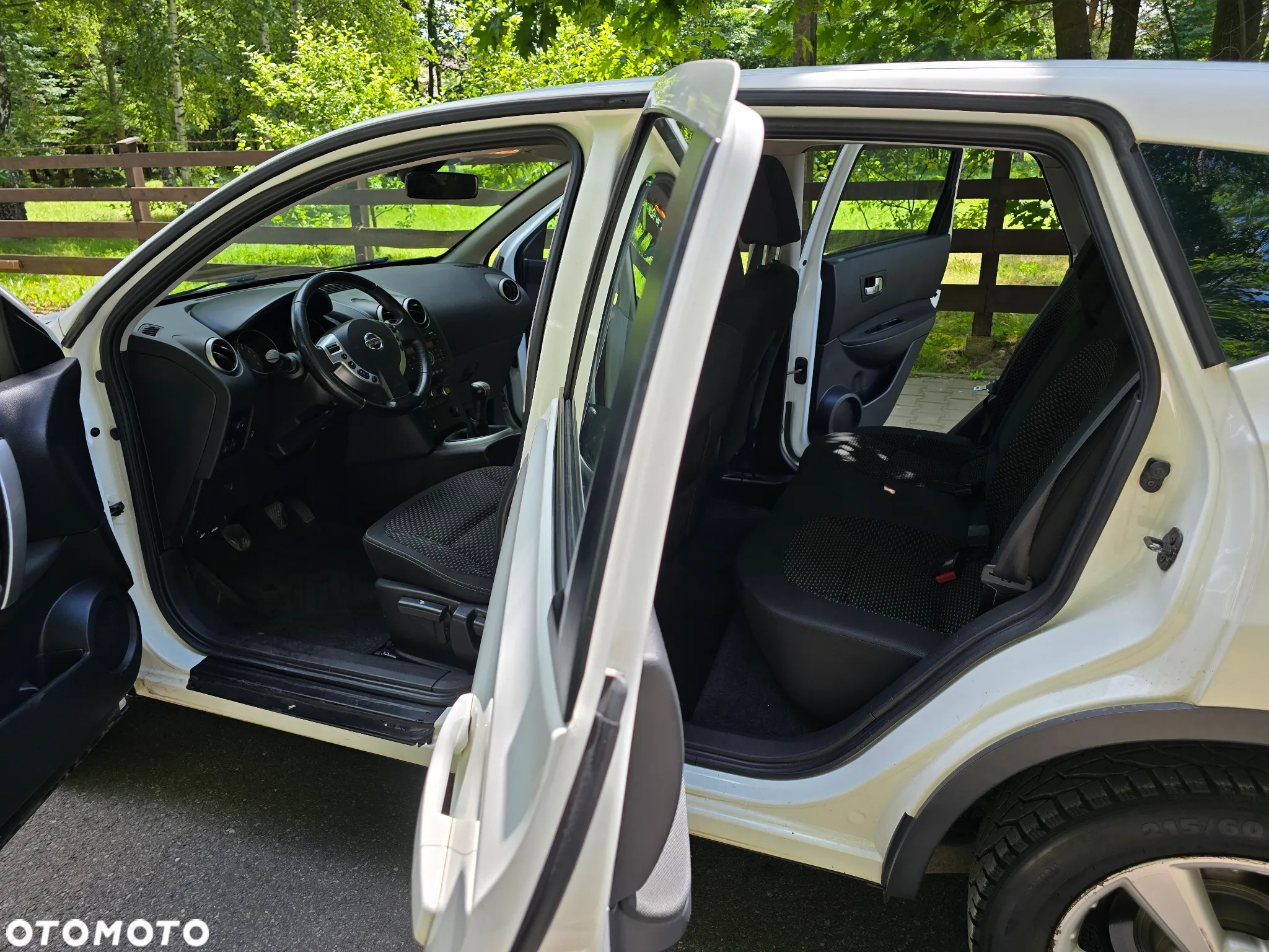 Nissan Qashqai 1.6 visia - 18