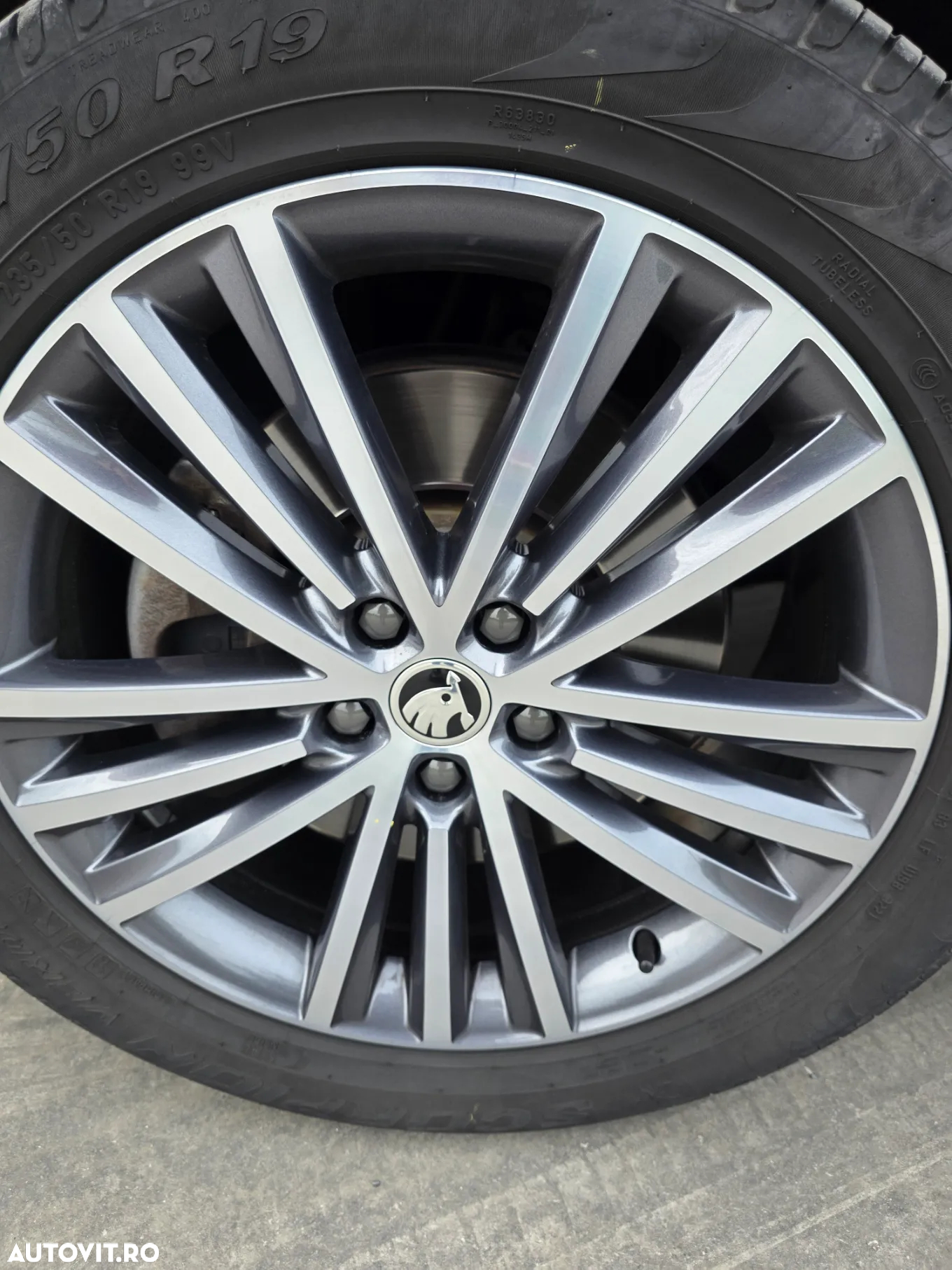 Skoda Kodiaq 2.0 TDI 4X4 DSG Laurin & Klement - 8