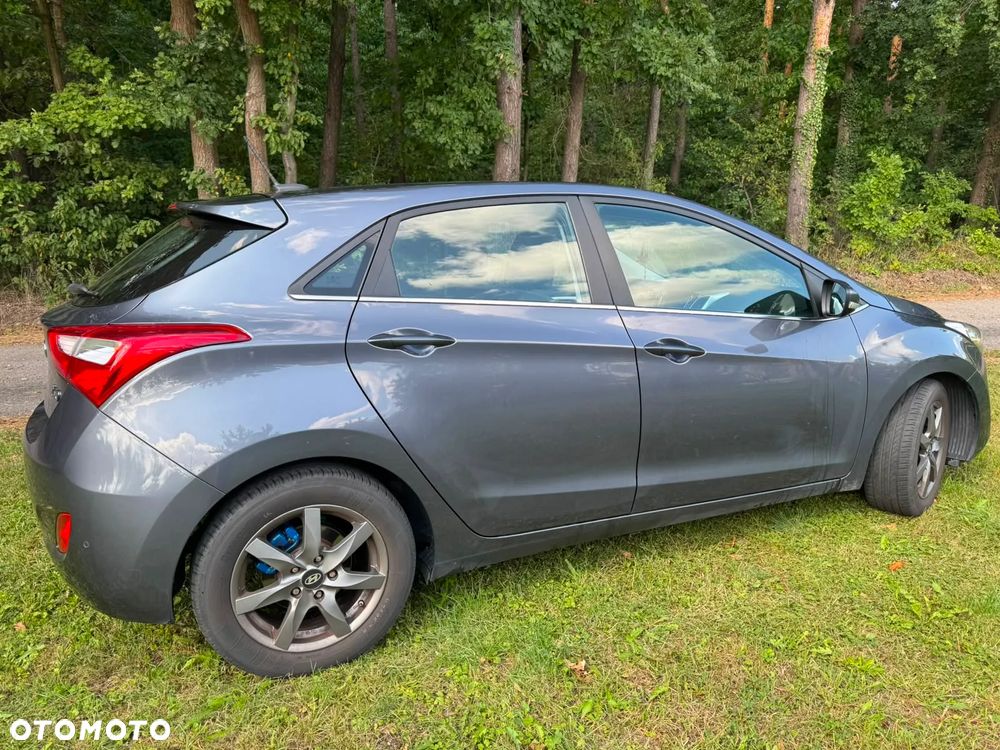 Hyundai i30 1.6 CRDI DCT Premium - 2