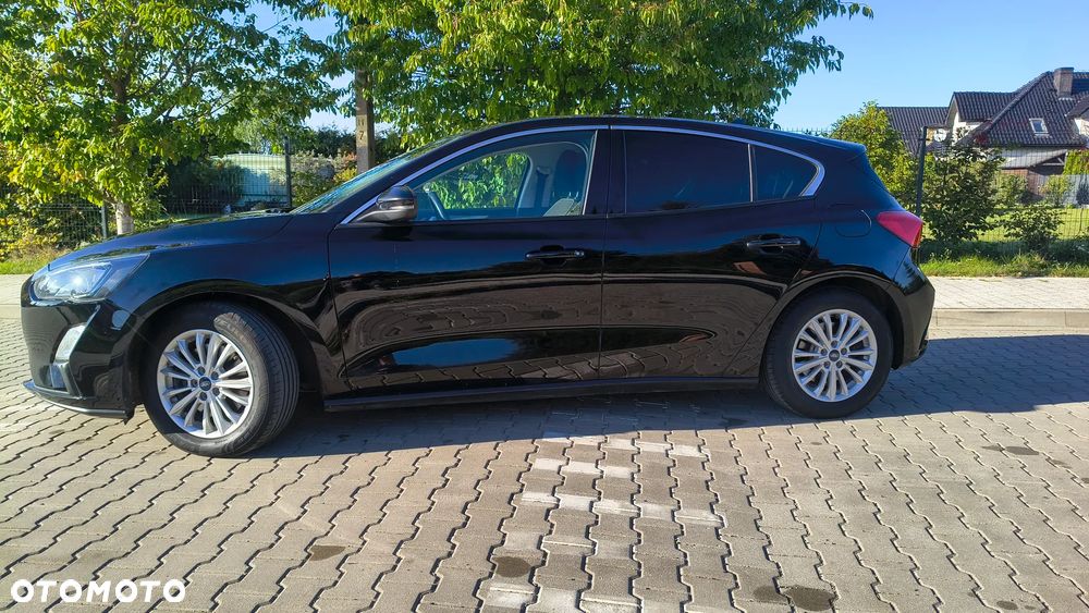Ford Focus 2019 photo 3