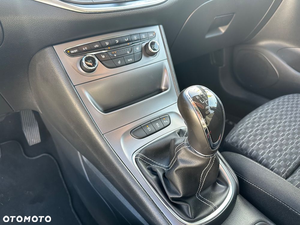 Opel Astra 1.6 CDTI DPF ecoFLEX Sports TourerStart/Stop Edition - 9