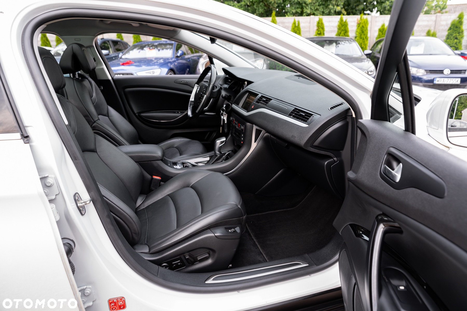 Citroën C5 Tourer BlueHDi 180 S&S EAT6 Exclusive - 28