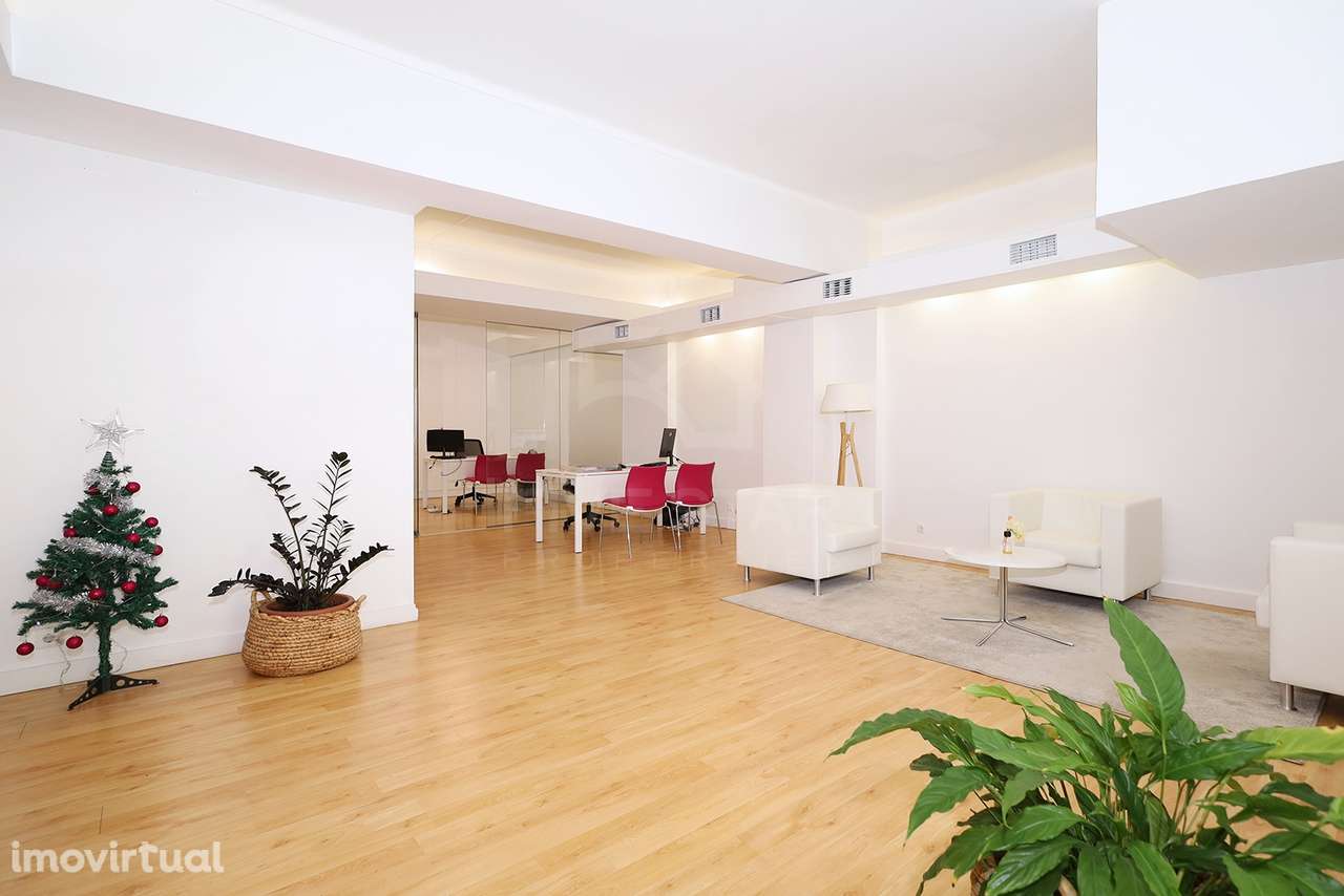 Arrendamento de Loja - Sem Trespasse - Algés - Miraflores - Grande imagem: 3/37