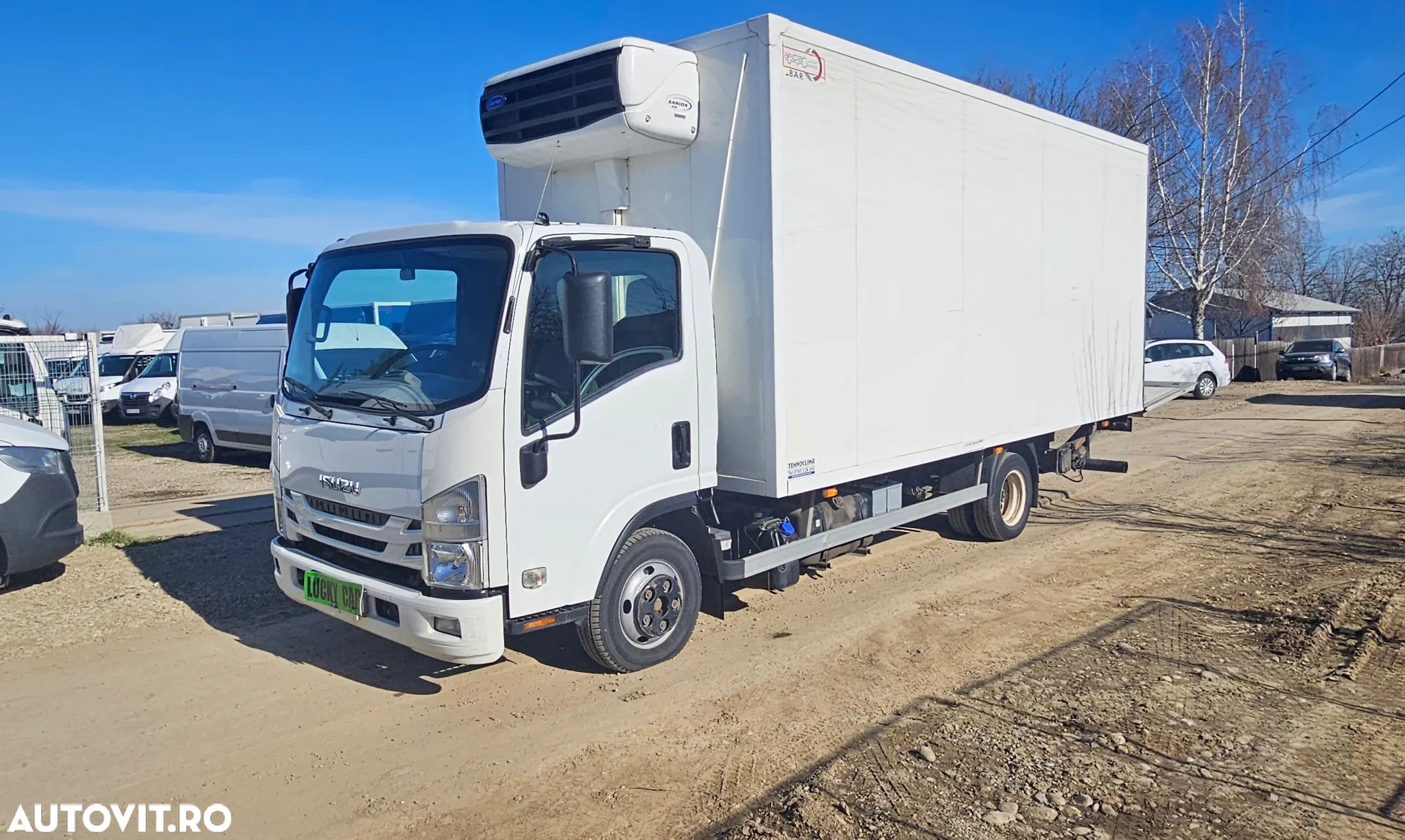 Isuzu N35 Frigorifica / cat B / LIFT - 1