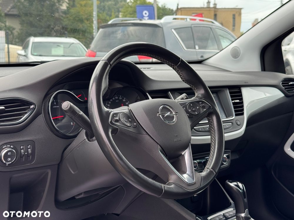 Opel Crossland X 1.2 T 120 Lat S&S - 17