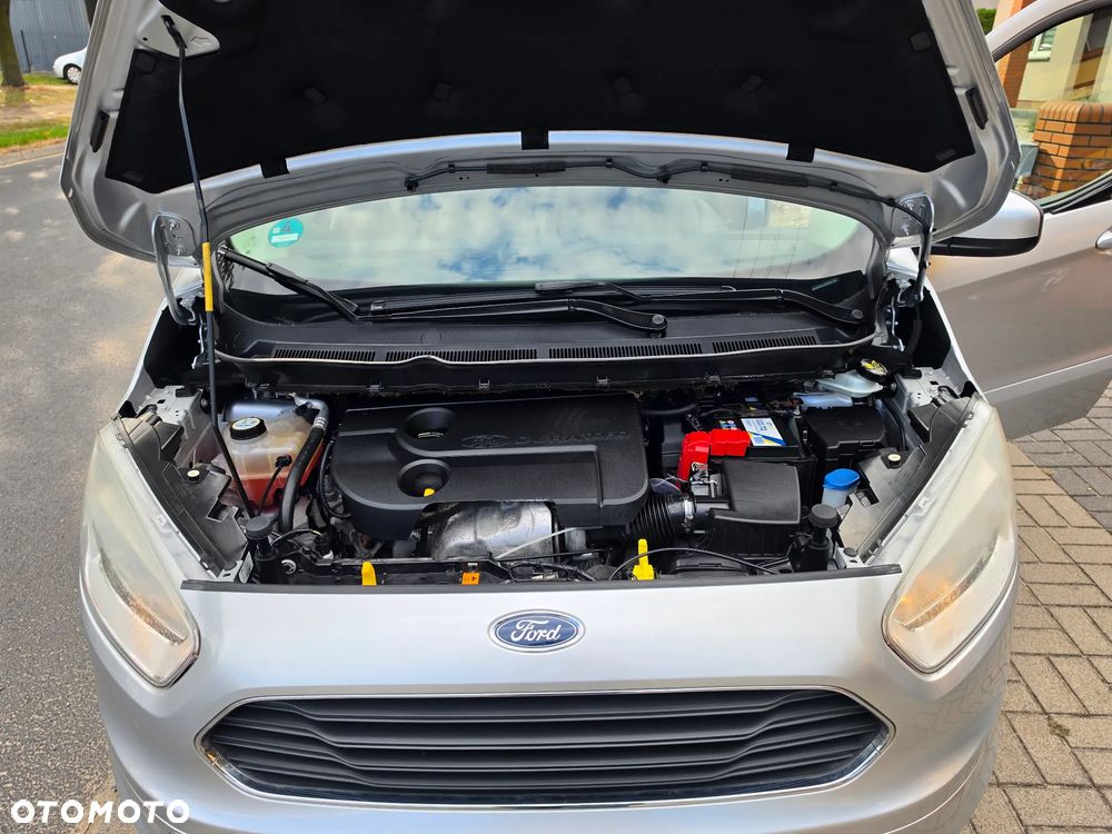 Ford Tourneo Courier 1.5 TDCi Trend - 22