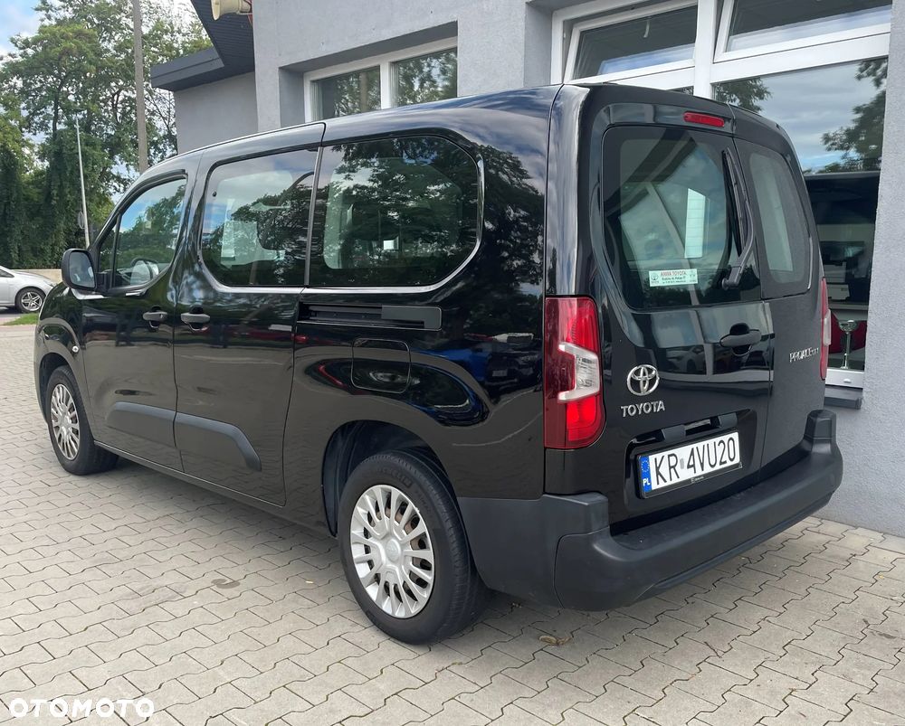 Toyota Proace City Verso 1.2 D-4T Business - 3