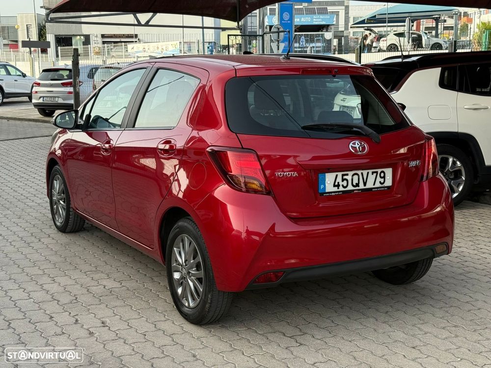 Toyota Yaris - 4