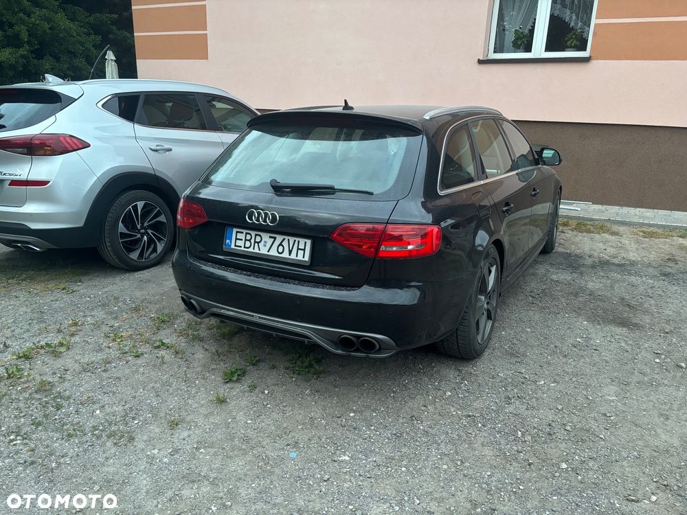 Audi A4 Avant 2.0 TDI - 4