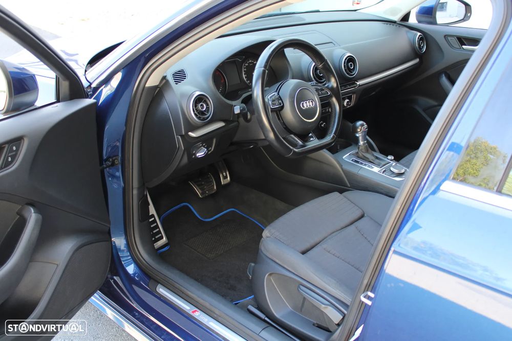 Audi A3 Sportback 1.6 TDI (clean diesel) S tronic S line Sport Pack - 4