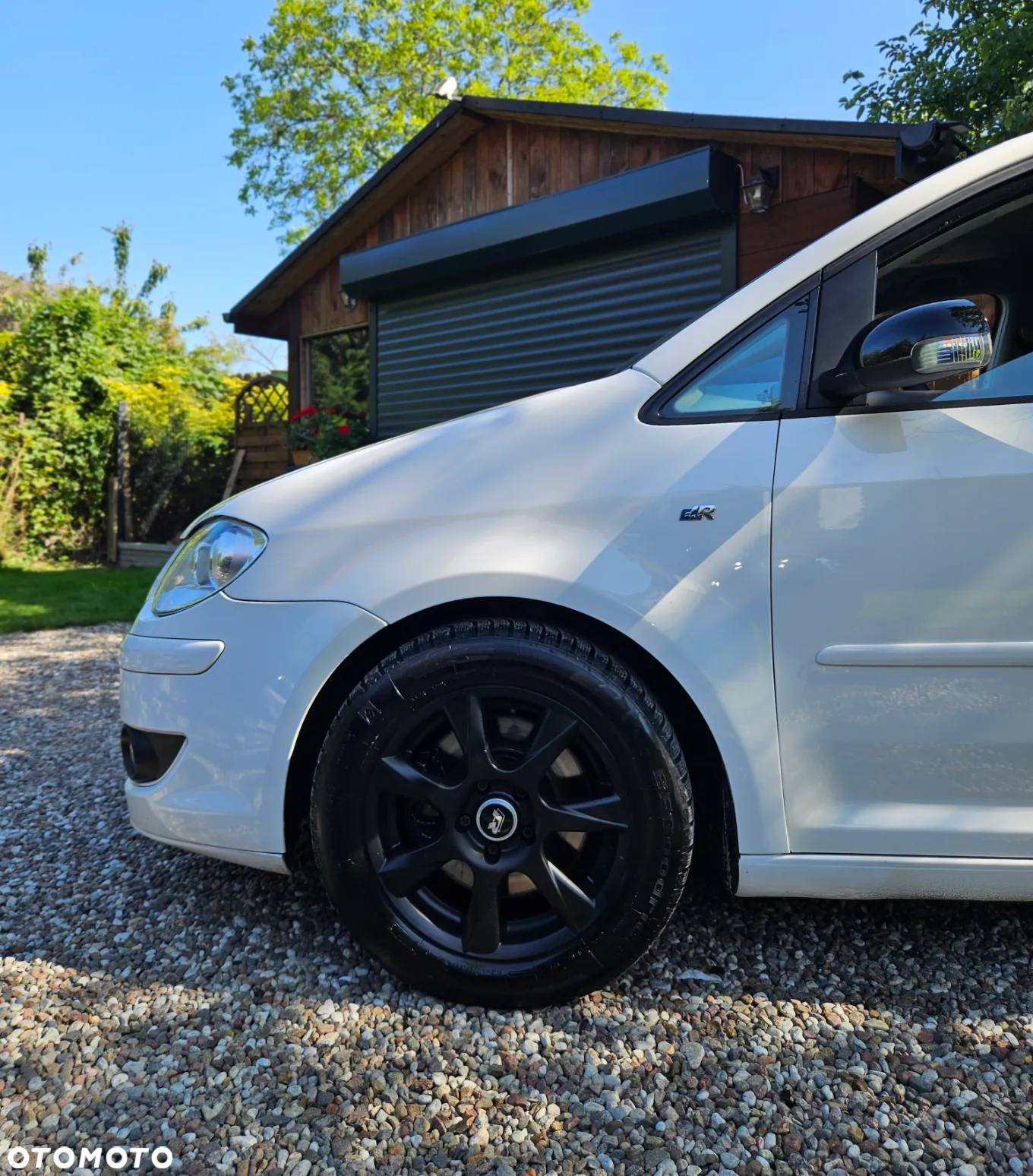 Volkswagen Touran 2.0 TDI DPF R-Line Edition - 4