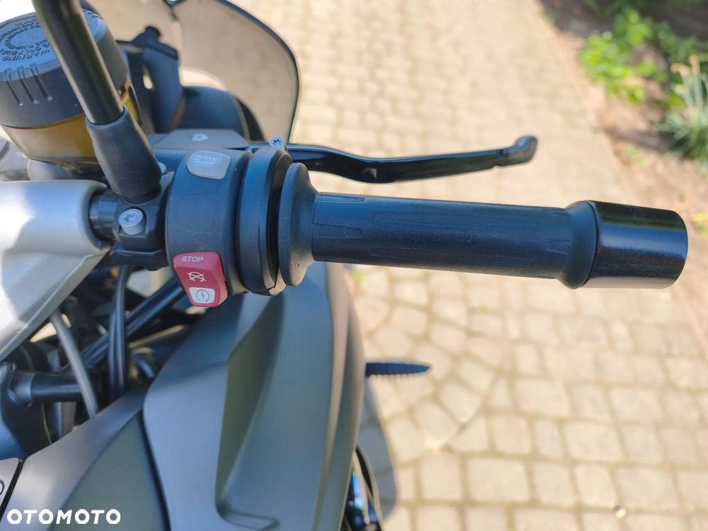 BMW K - 12