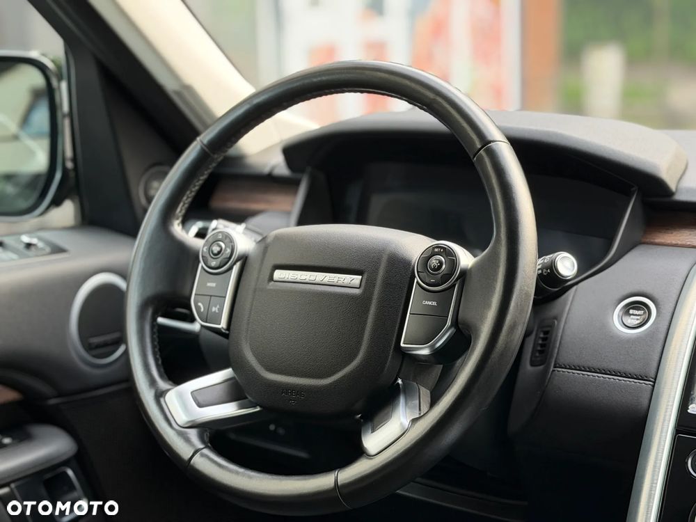 Land Rover Discovery 2.0 TD4 HSE Luxury - 29