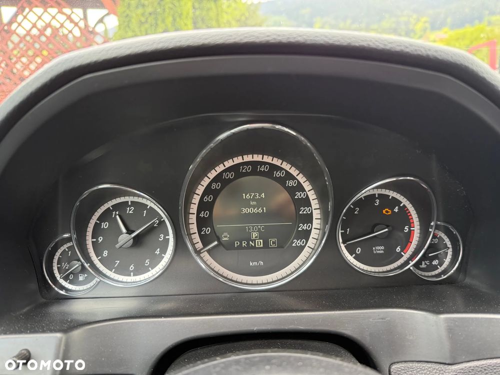 Mercedes-Benz Klasa E 350 CDI BlueEff - 12