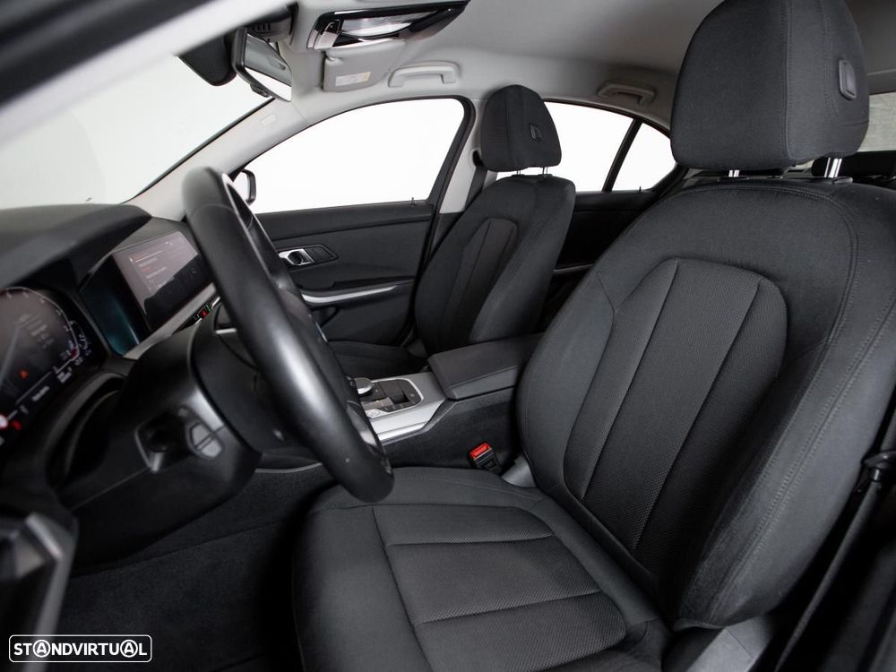 BMW 330 e Corporate Edition Auto - 8