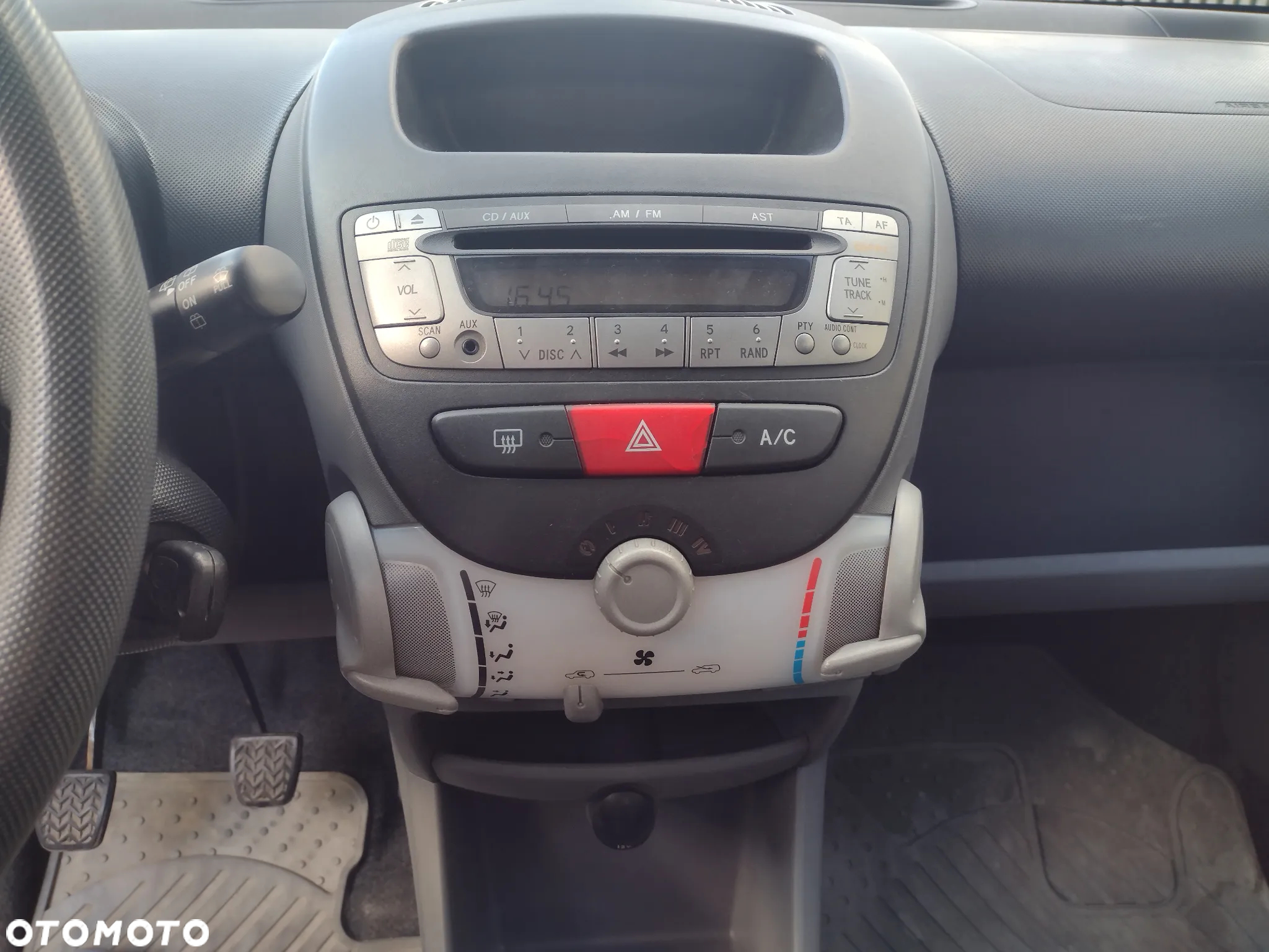 Peugeot 107 1.0 Urban Move - 13