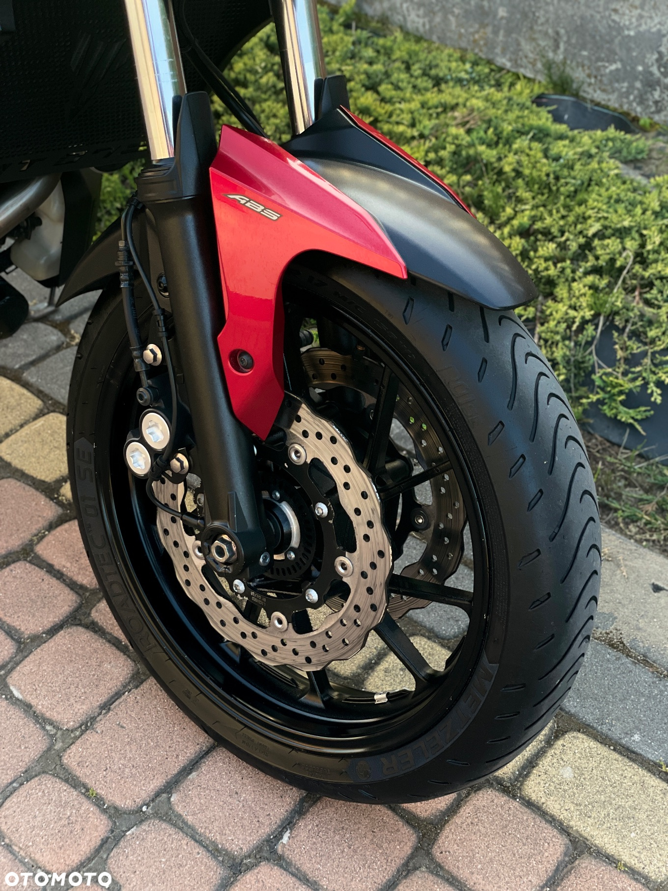 Yamaha MT - 13
