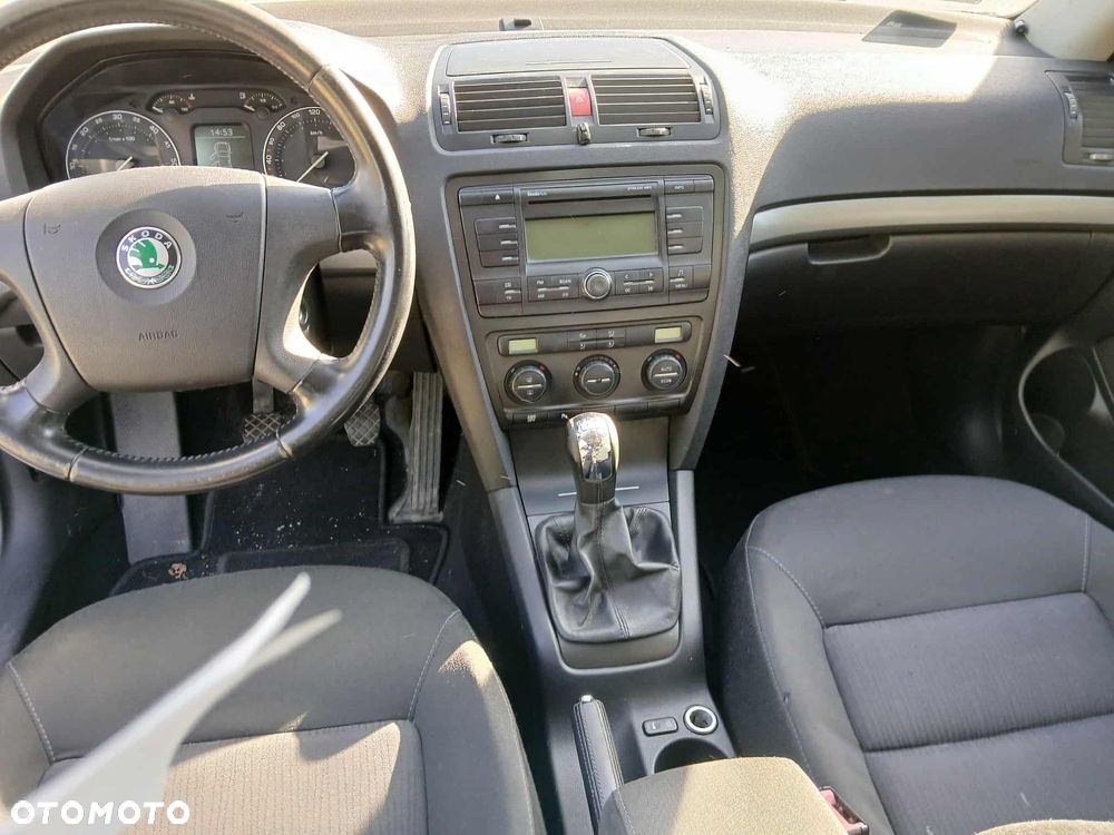 Skoda Octavia - 5