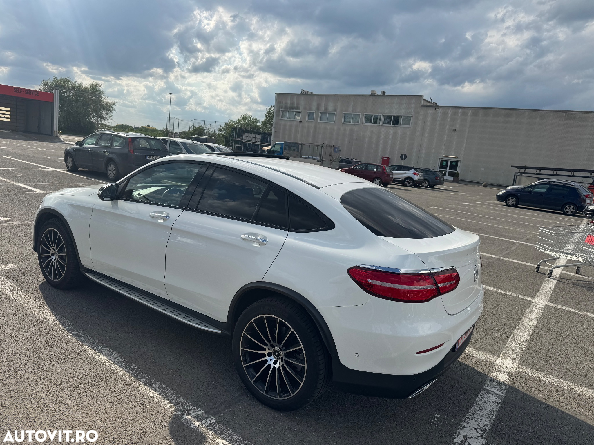 Mercedes-Benz GLC Coupe 250 d 4Matic 9G-TRONIC AMG Line - 2
