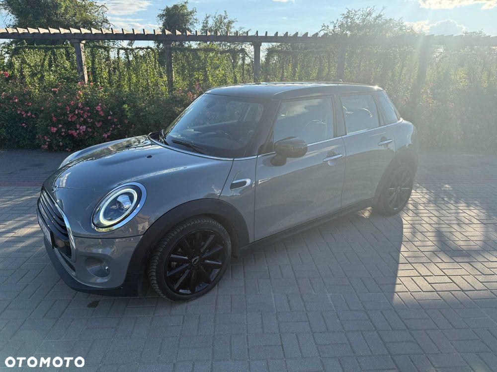 MINI Cooper - 1
