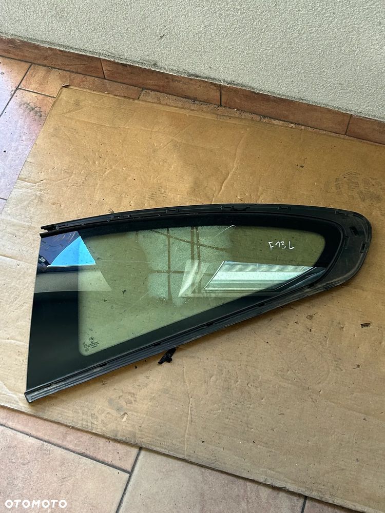 SZYBA KAROSERYJNA BOCZNA LEWA BMW 6 F13 - 1