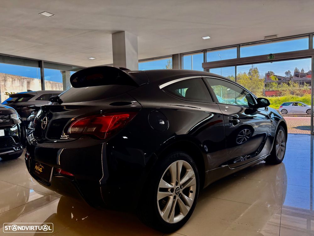Opel Astra GTC 1.6 CDTi S/S - 37