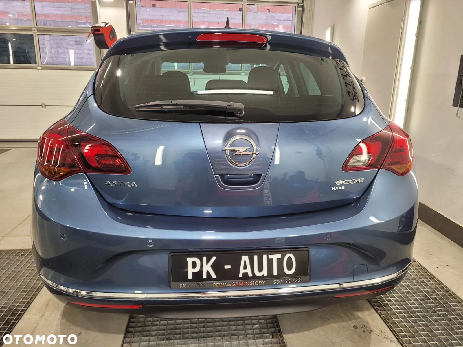 Opel Astra IV 1.4 T Cosmo S&S - 7