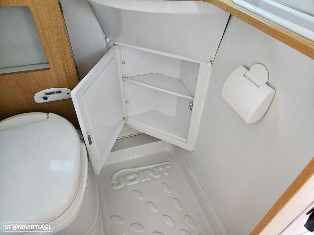 Joint Van Aventura - 19