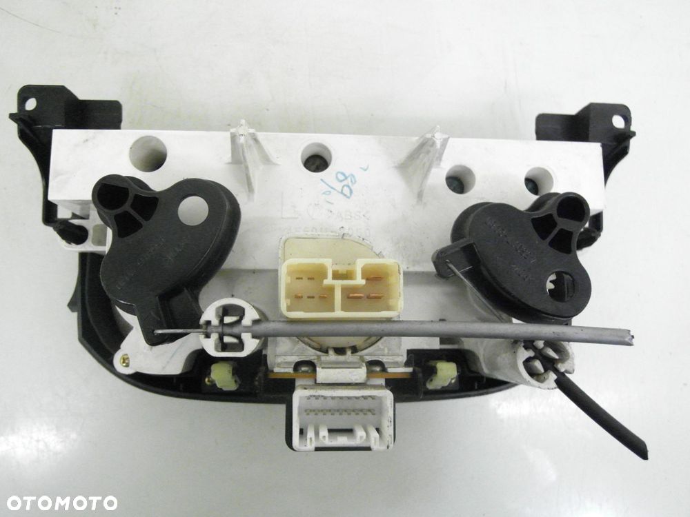 PANEL NAWIEWU Z AC TOYOTA RAV 4 II 4559112050 5590042210 - 3