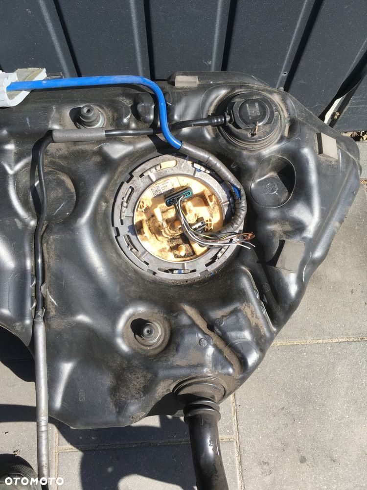 ZBIORNIK BAK PALIWA MERCEDES BENZ W213 DIESEL - 6