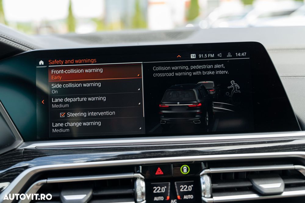 BMW X7 - 26