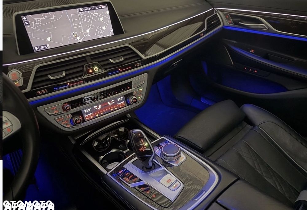BMW Seria 7 740Li - 20